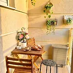 Daire Madonna Queen - 3 Rooms, Garage Budapeşte