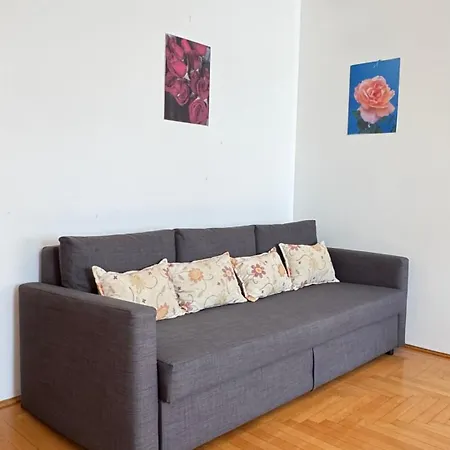 Apartman Madonna Queen - 3 Rooms, Garage